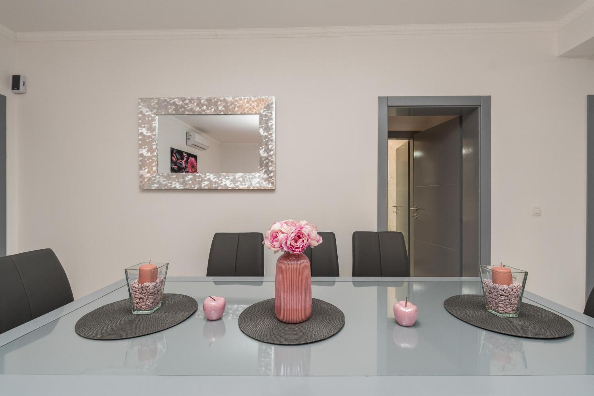 נובליה Villa Jana Luxury Apartments חדר תמונה