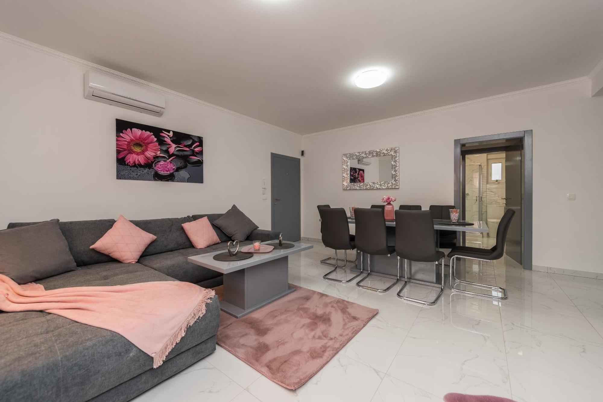 נובליה Villa Jana Luxury Apartments חדר תמונה